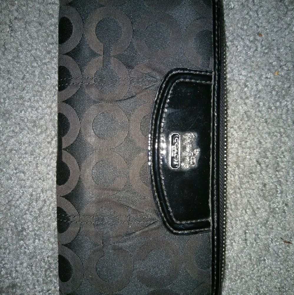 Coach wallet